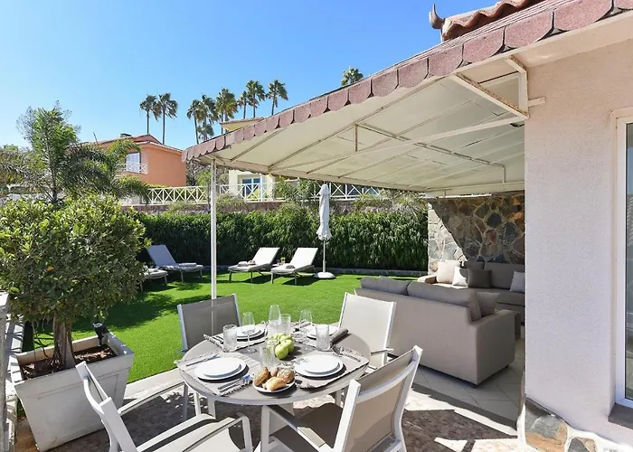 Santa Ana 19 By Villagrancanaria